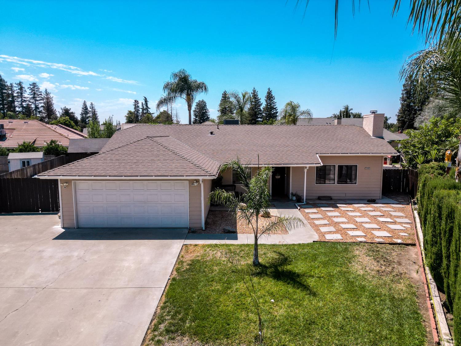 3503 Woodrow St, Selma, CA 93662