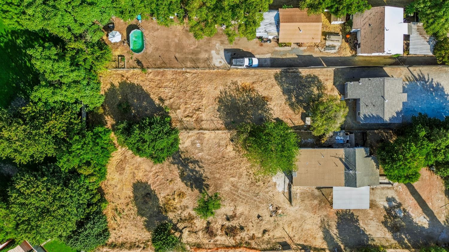 5203 W Mission Ave, Fresno, CA 93722