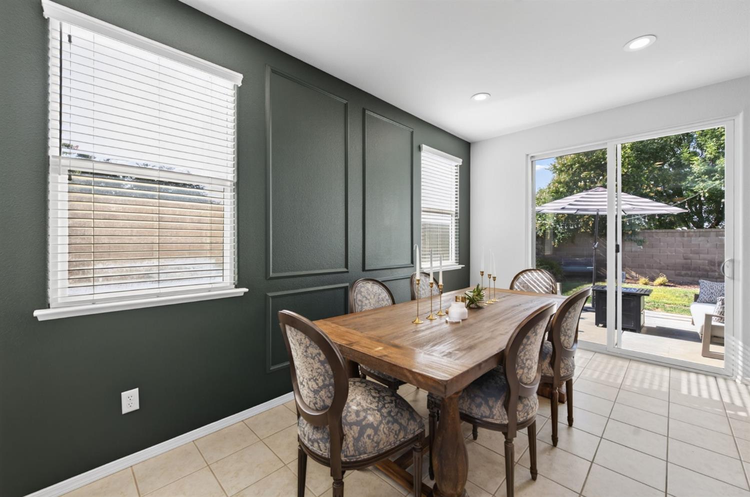 643 W Madrid Ln, Clovis, CA 93619