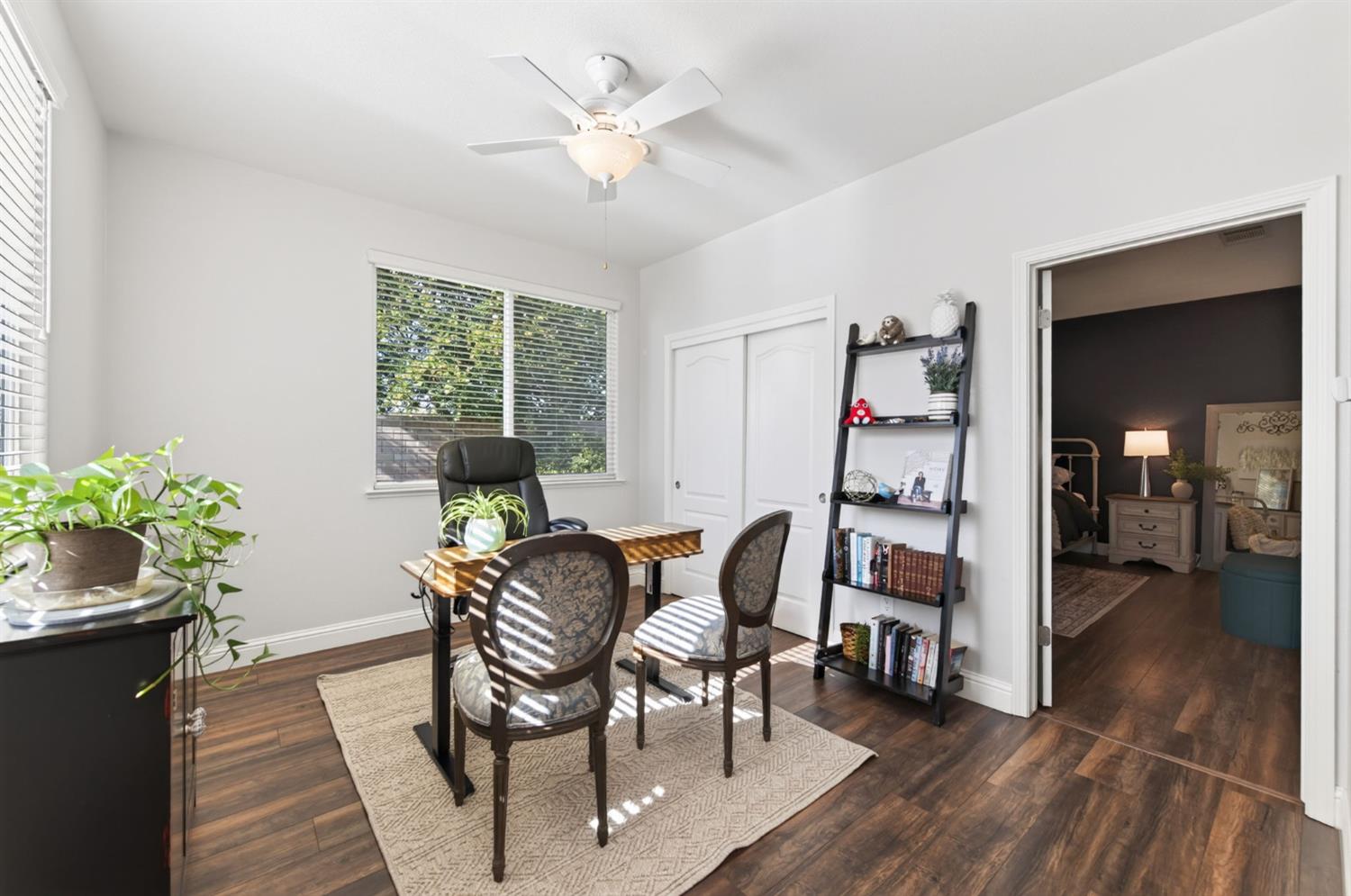 643 W Madrid Ln, Clovis, CA 93619
