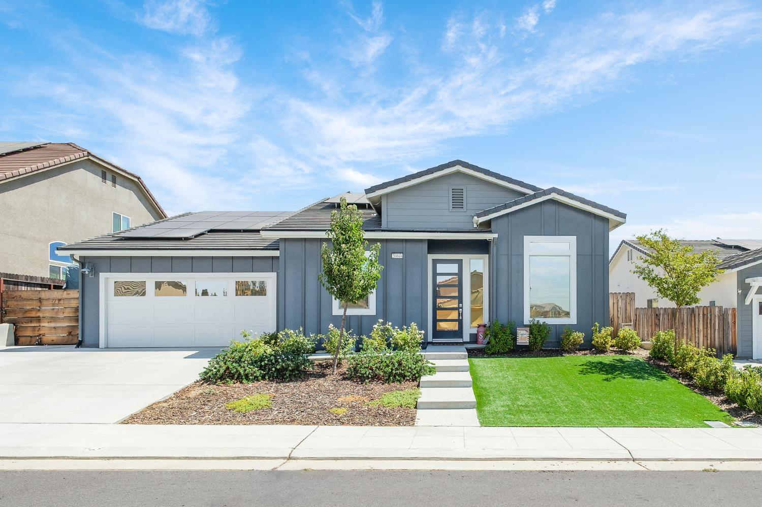 20046 Sunset Dr, Friant, CA 93626