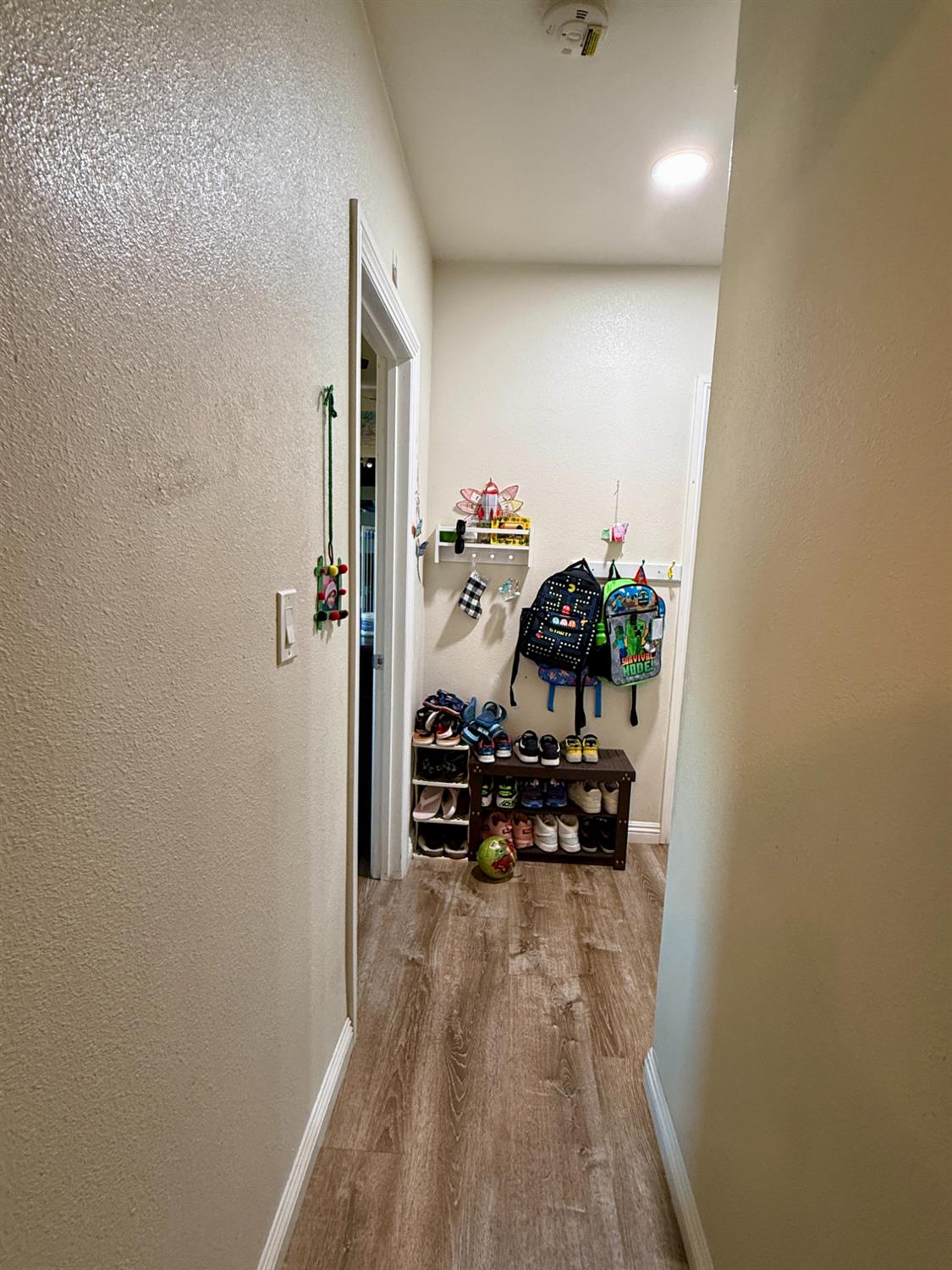 1118 N Augusta St, Fresno, CA 93701