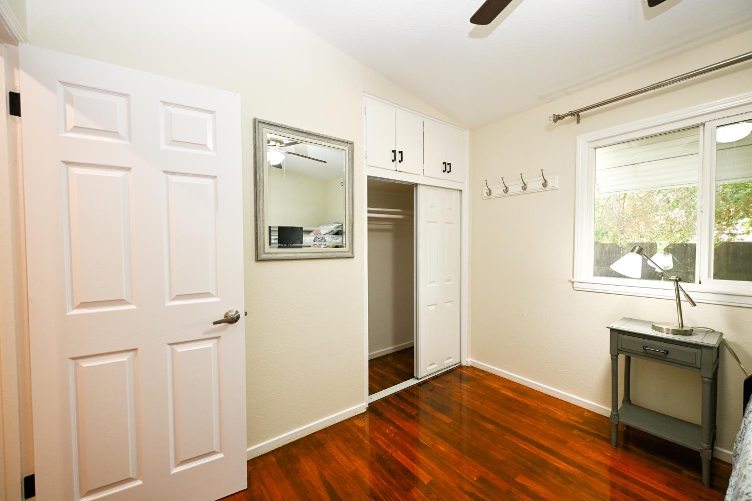 1116 W Dakota Ave, Fresno, CA 93705