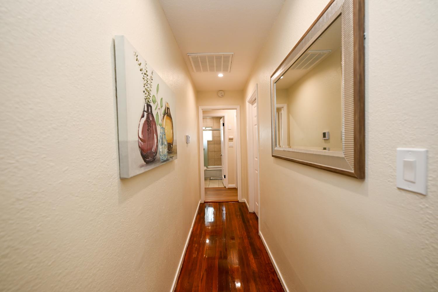 1116 W Dakota Ave, Fresno, CA 93705