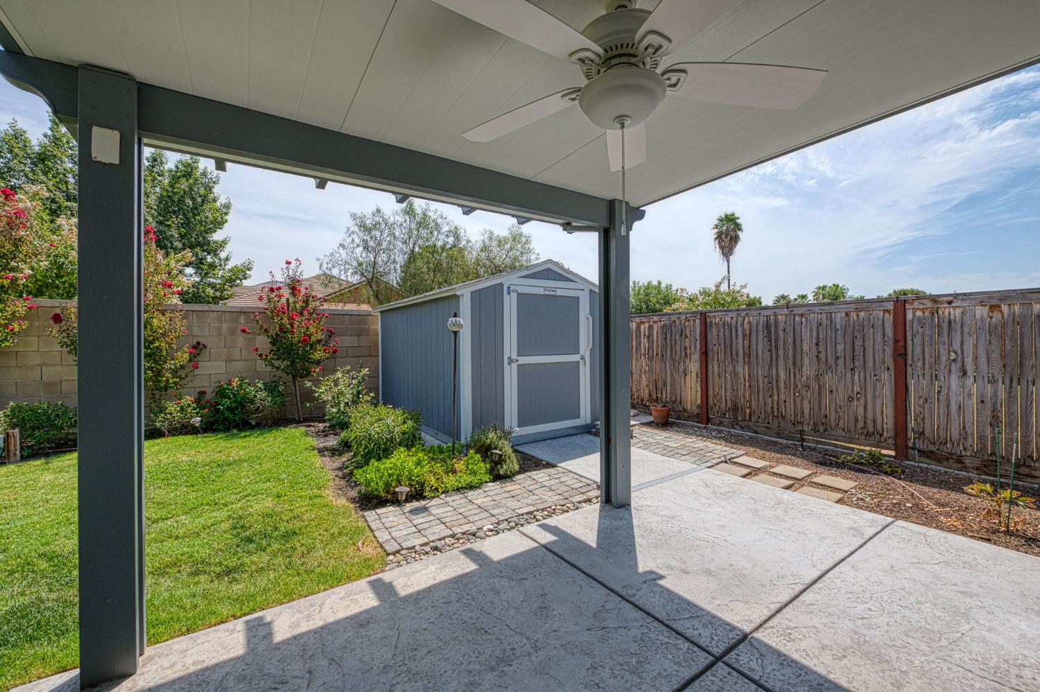 1915 N Marion Ave, Clovis, CA 93619