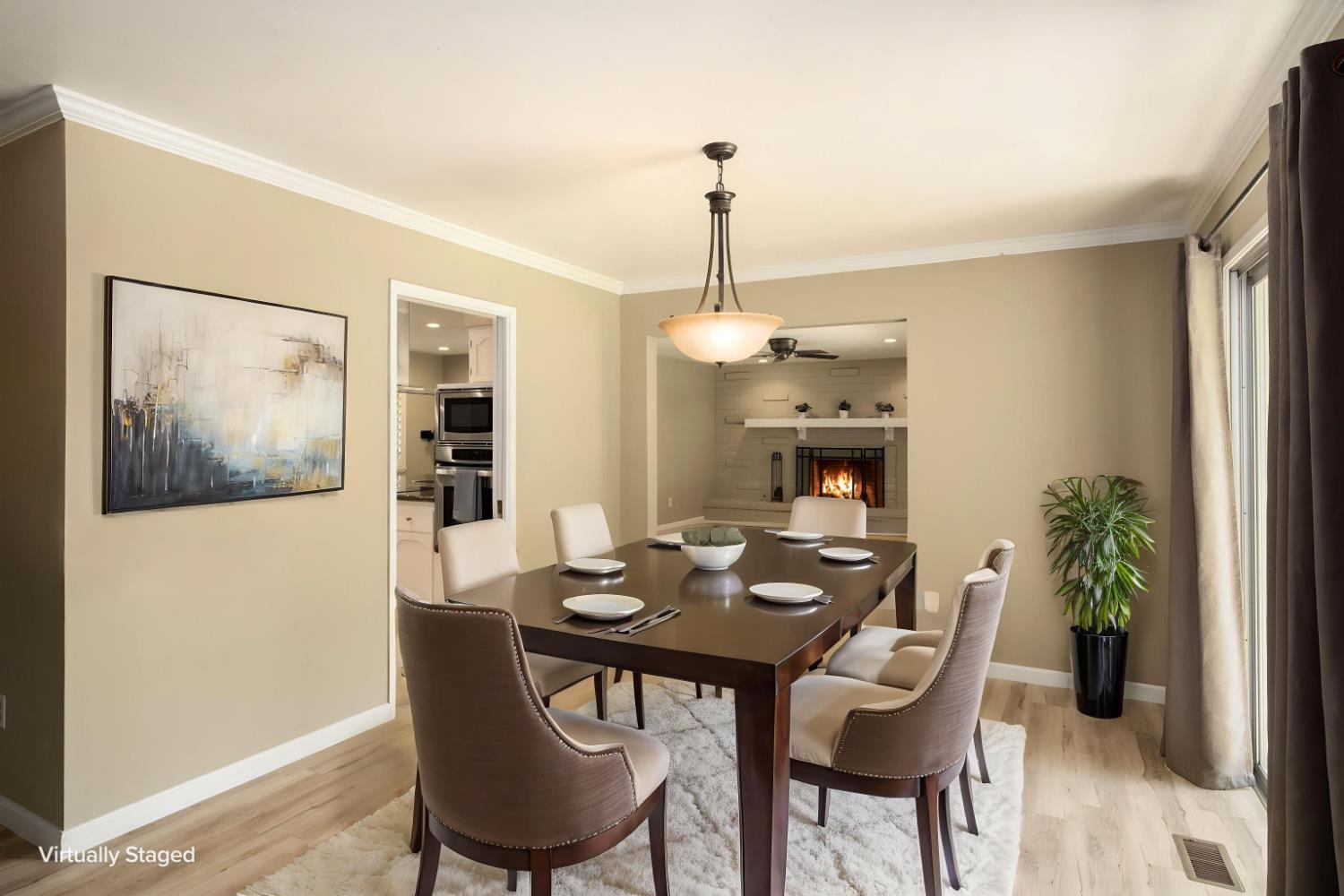 1737 W Roberts Ave, Fresno, CA 93711