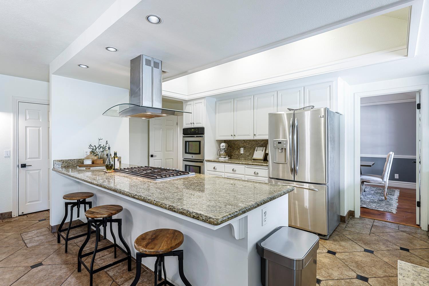 2765 W Bedford Ave, Fresno, CA 93711