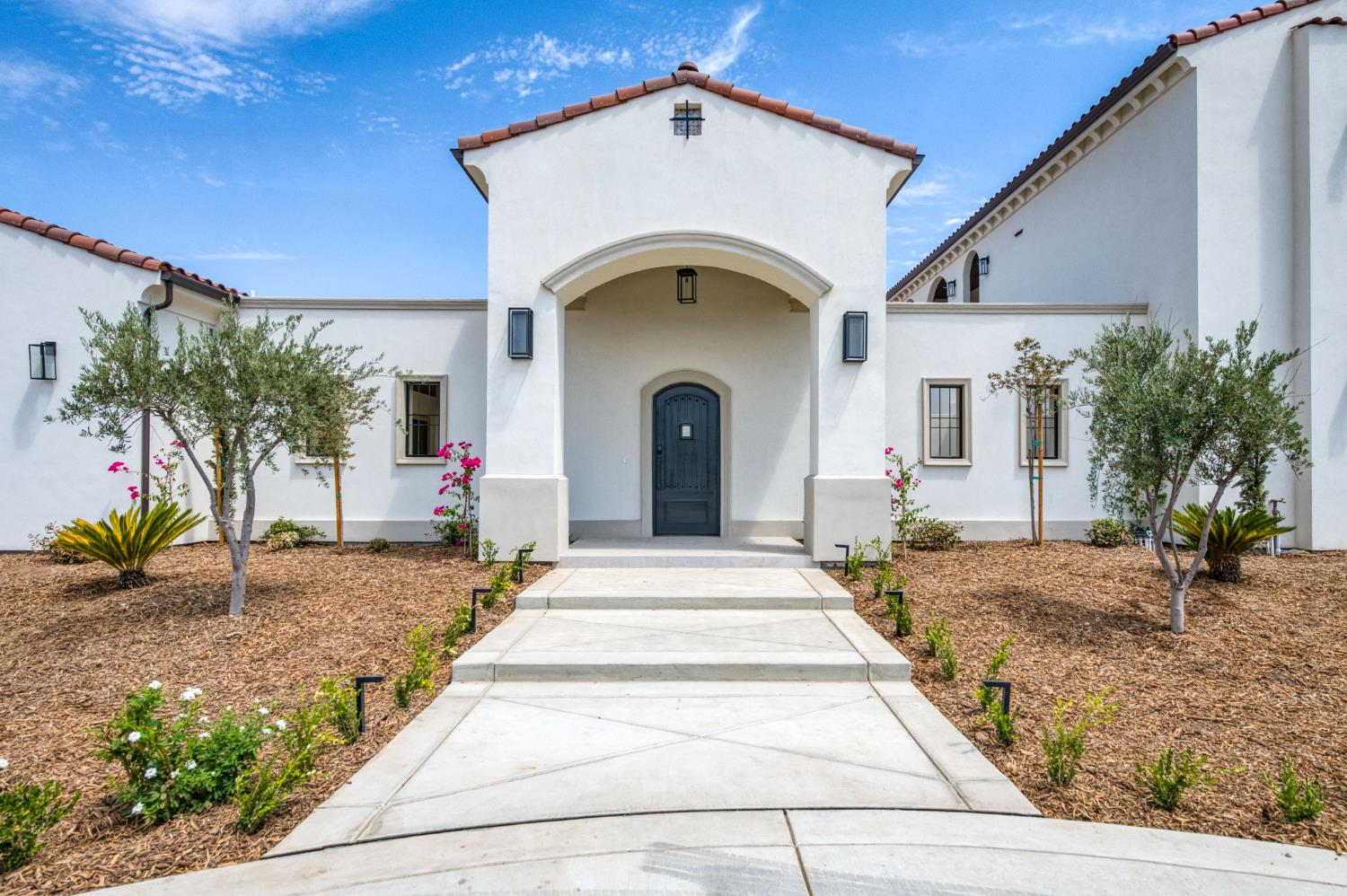 2387 N Purdue Ave, Clovis, CA 93619