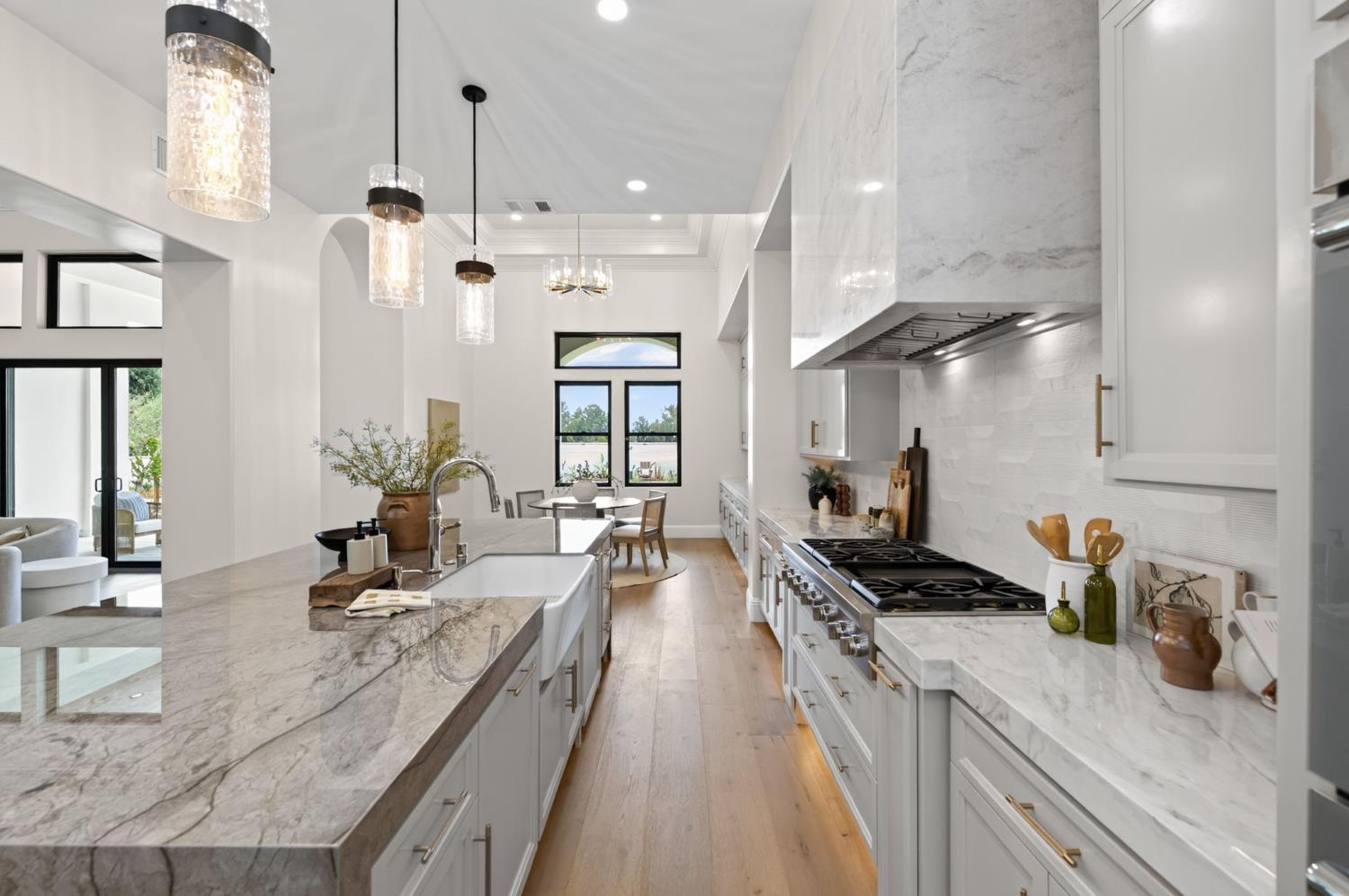 2387 N Purdue Ave, Clovis, CA 93619