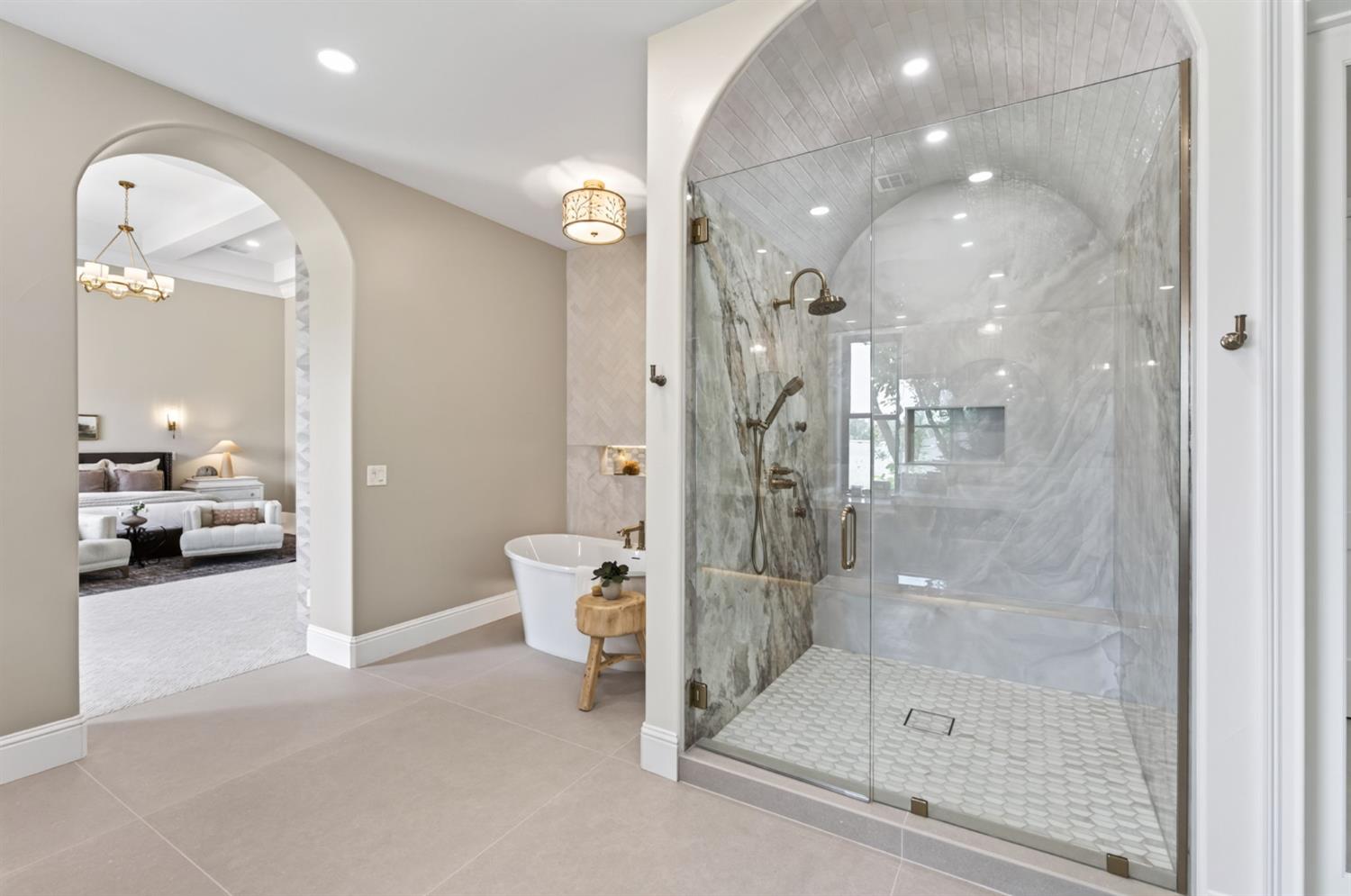 2387 N Purdue Ave, Clovis, CA 93619