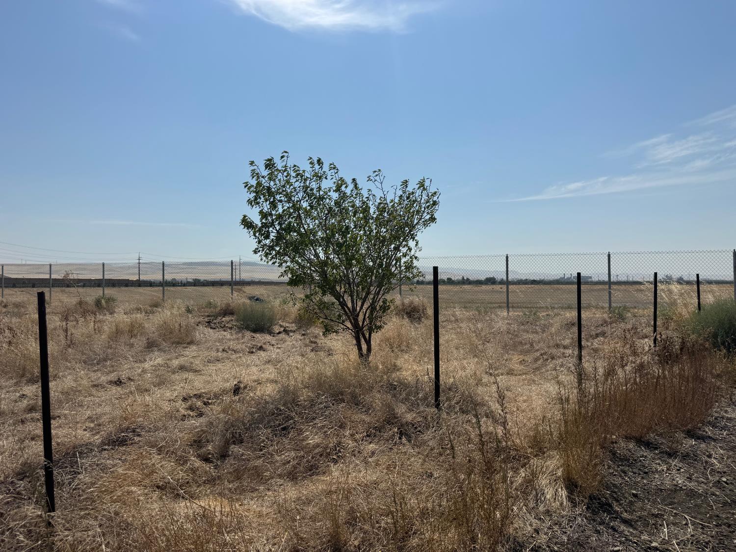 12201 W Valpico Rd, Tracy, CA 95377