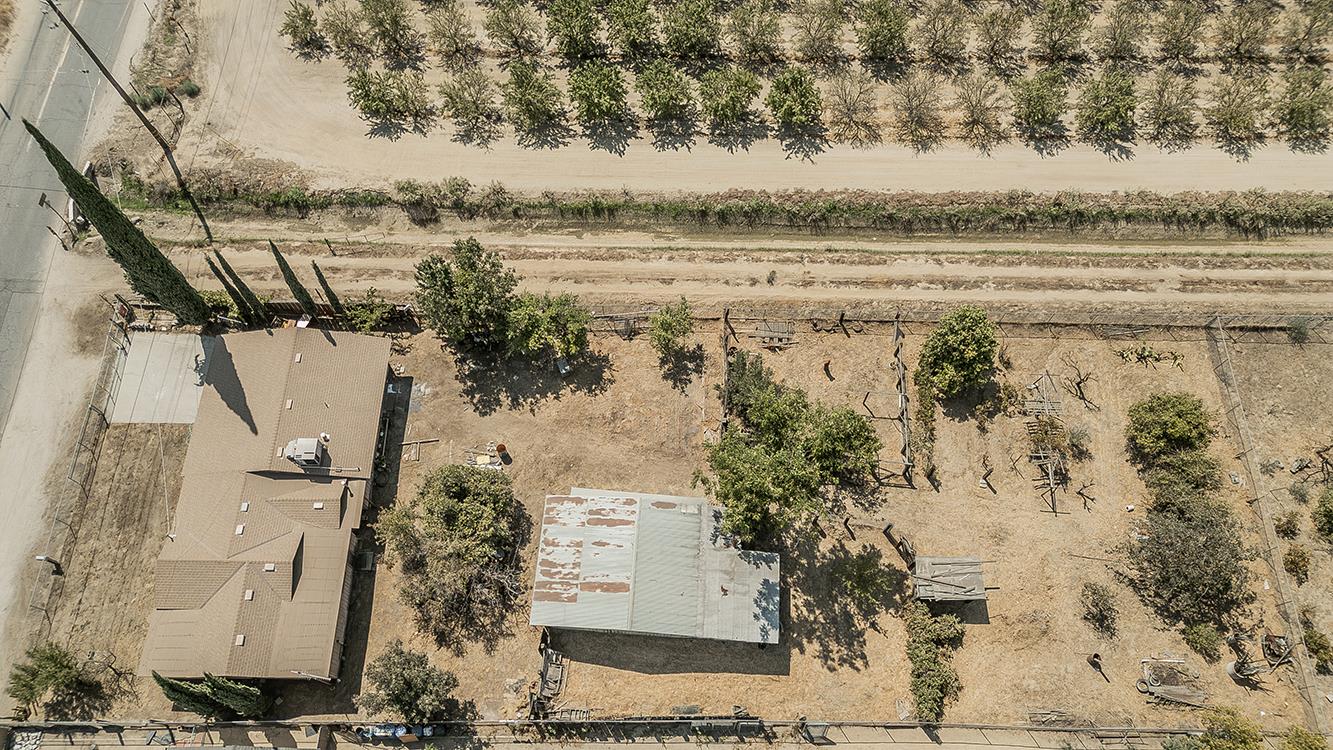 9016 E Dinuba Ave, Selma, CA 93662