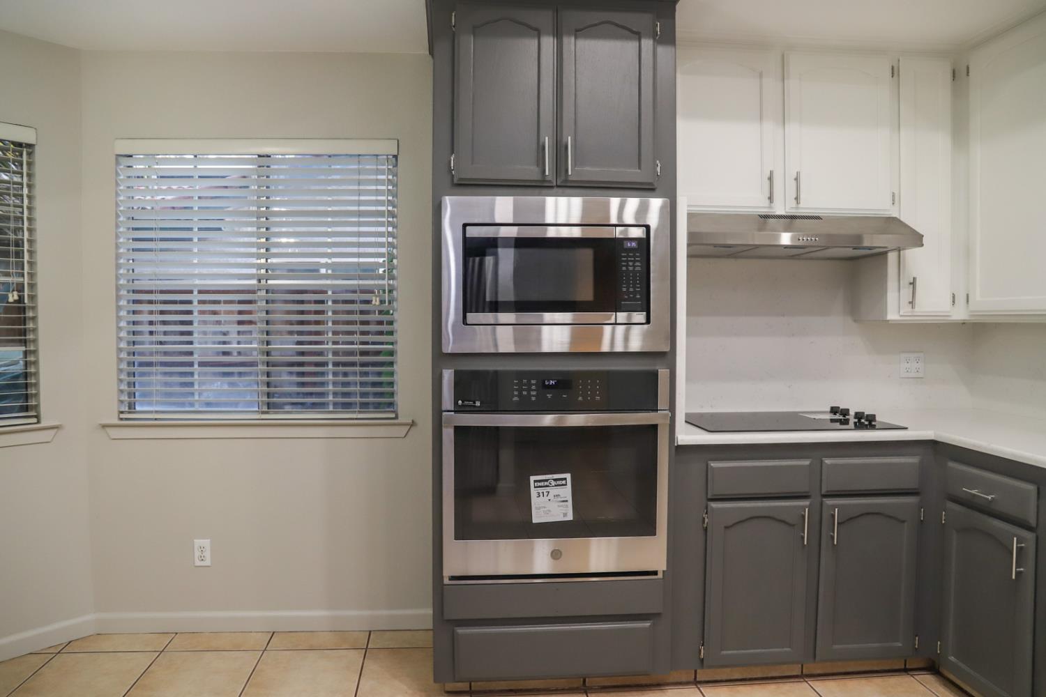 5486 W Sample Ave, Fresno, CA 93722