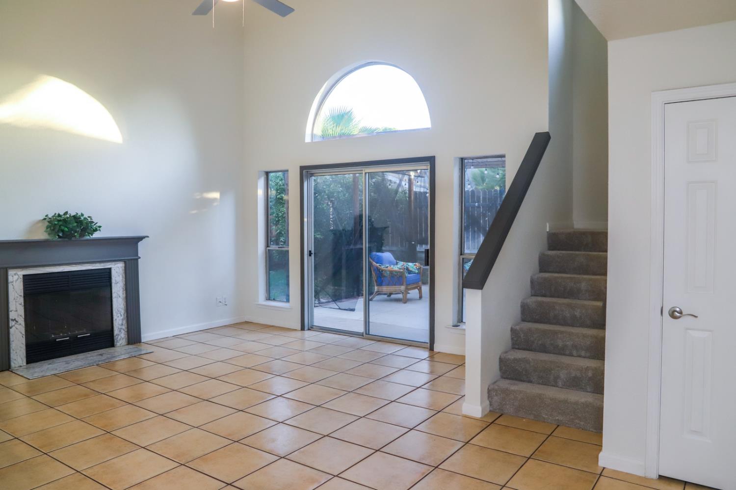 5486 W Sample Ave, Fresno, CA 93722