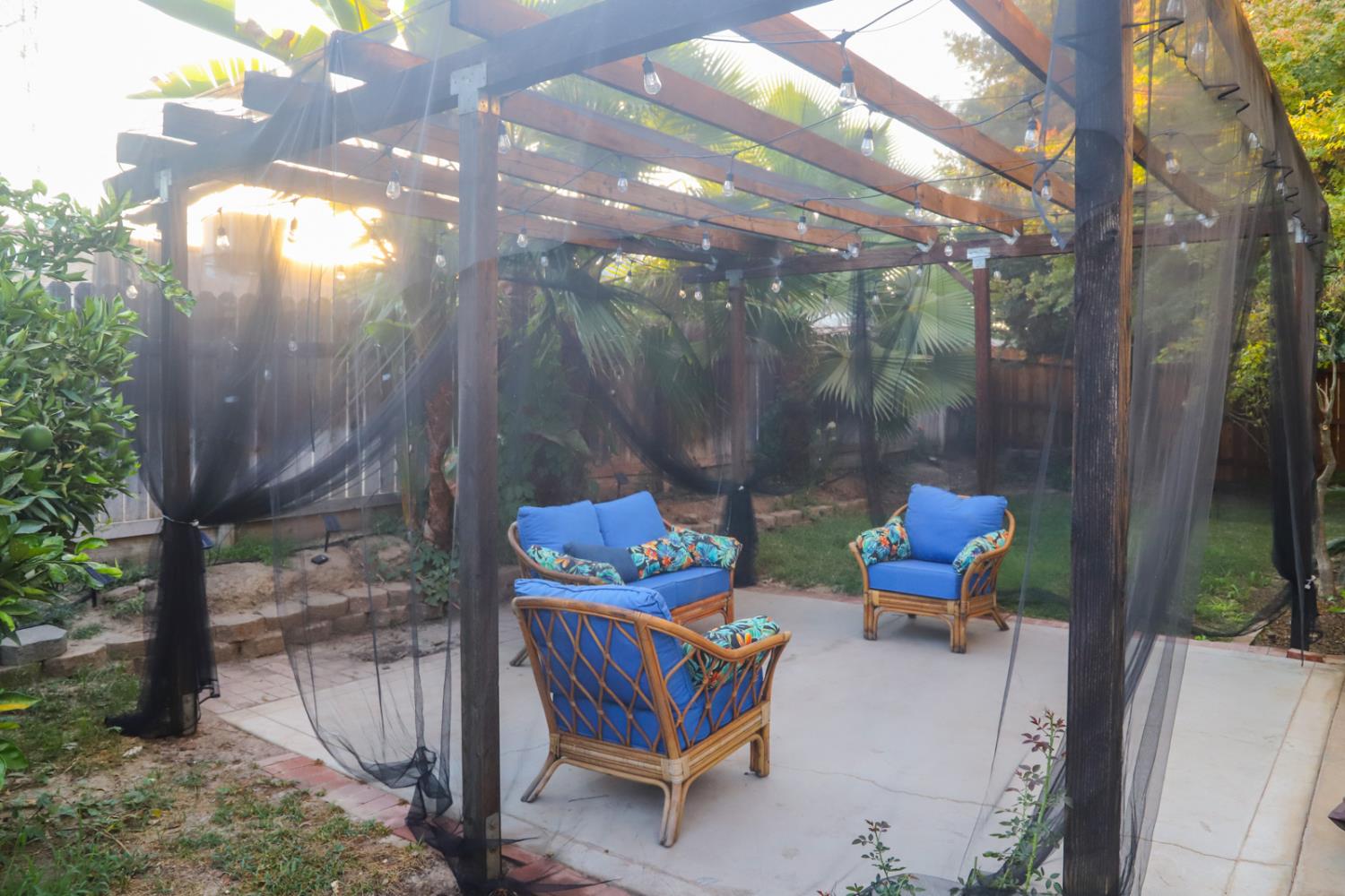 5486 W Sample Ave, Fresno, CA 93722