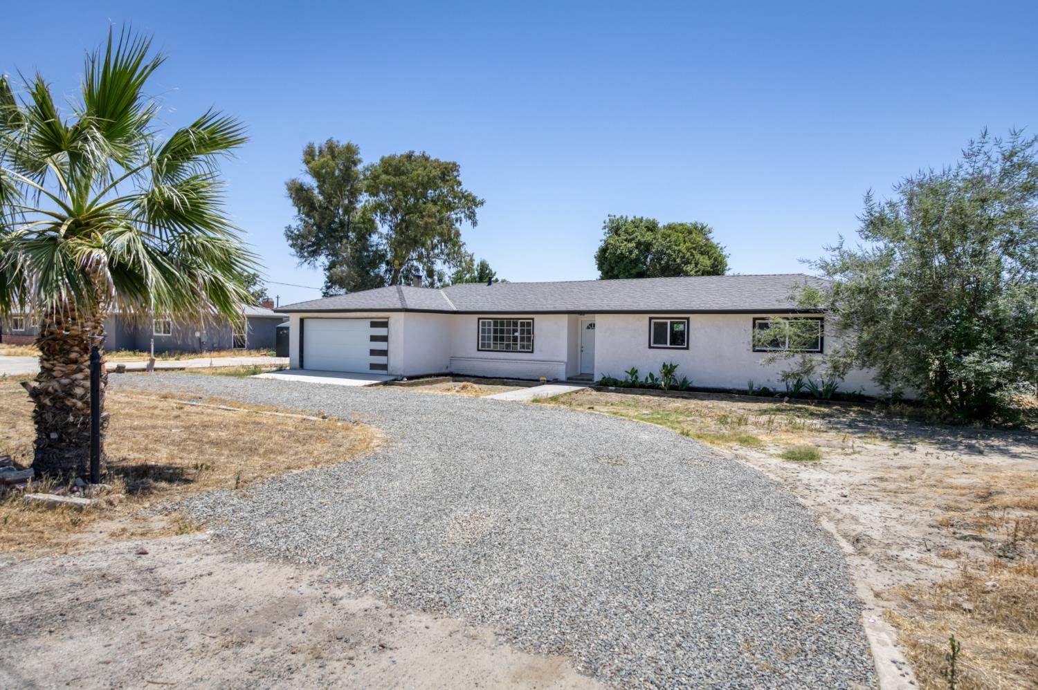 17189 Iona Ave, Lemoore, CA 93245