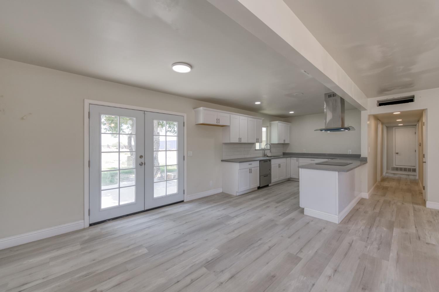 17189 Iona Ave, Lemoore, CA 93245