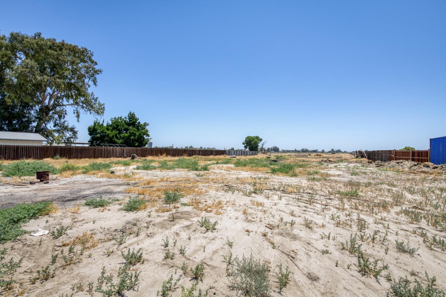 17189 Iona Ave, Lemoore, CA 93245