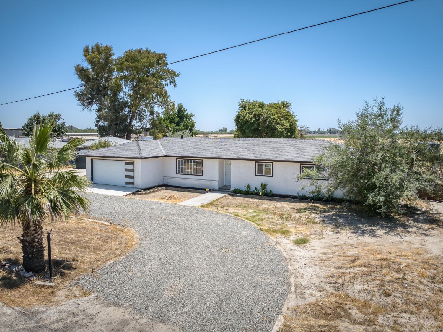 17189 Iona Ave, Lemoore, CA 93245