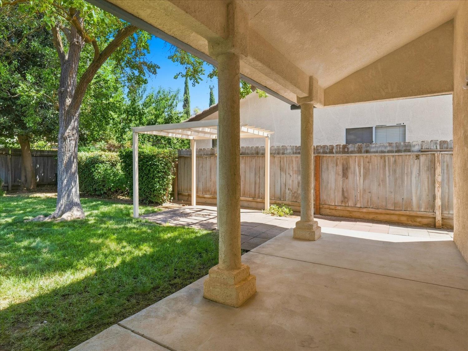 5816 W Fallon Ave, Fresno, CA 93722