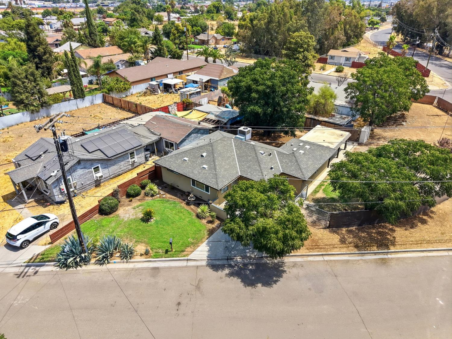 5142 Polk, Fresno, CA 93722