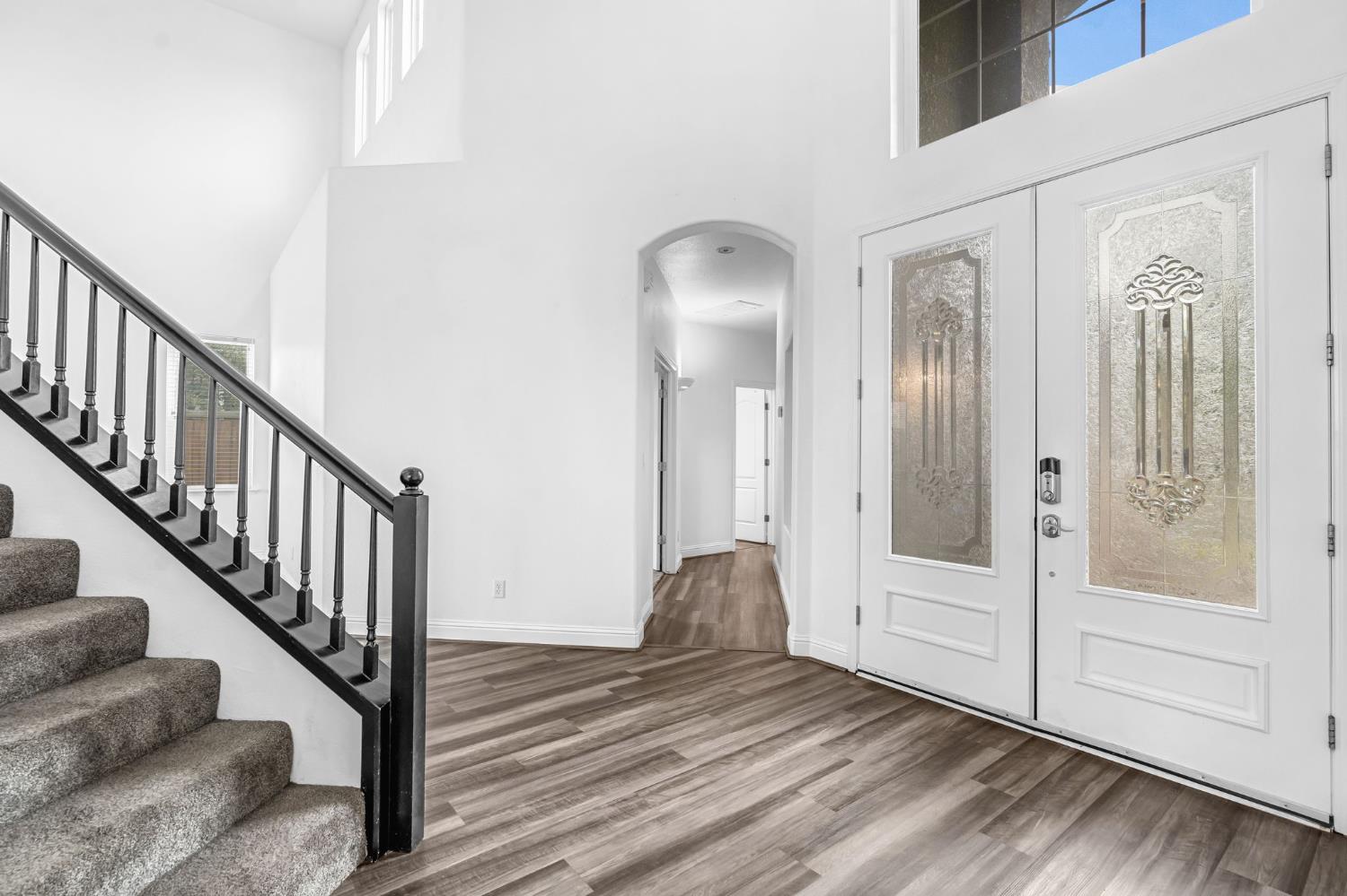 2768 Goshen Ave, Clovis, CA 93611