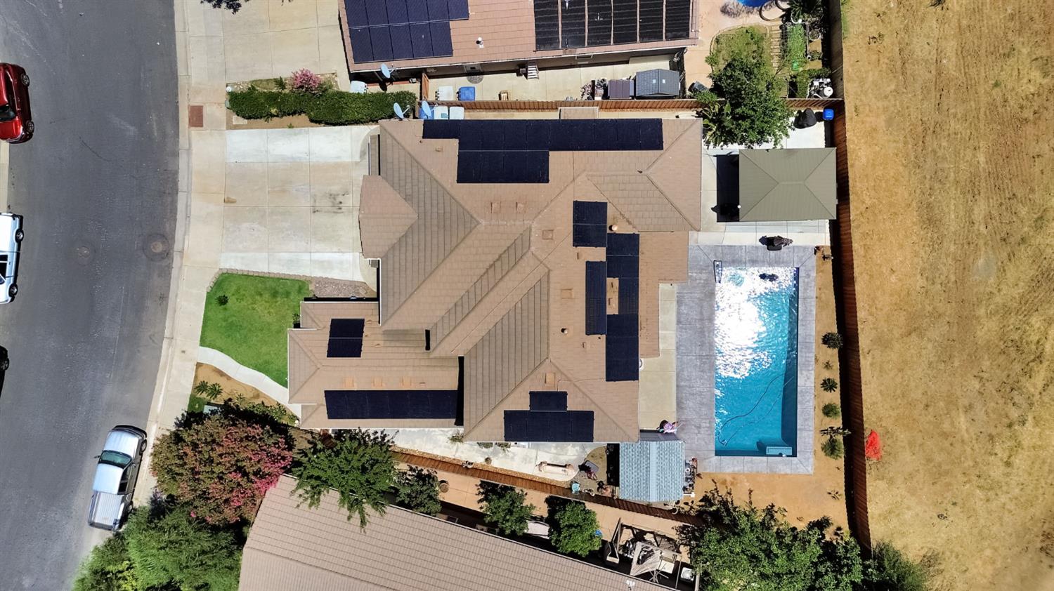 2768 Goshen Ave, Clovis, CA 93611