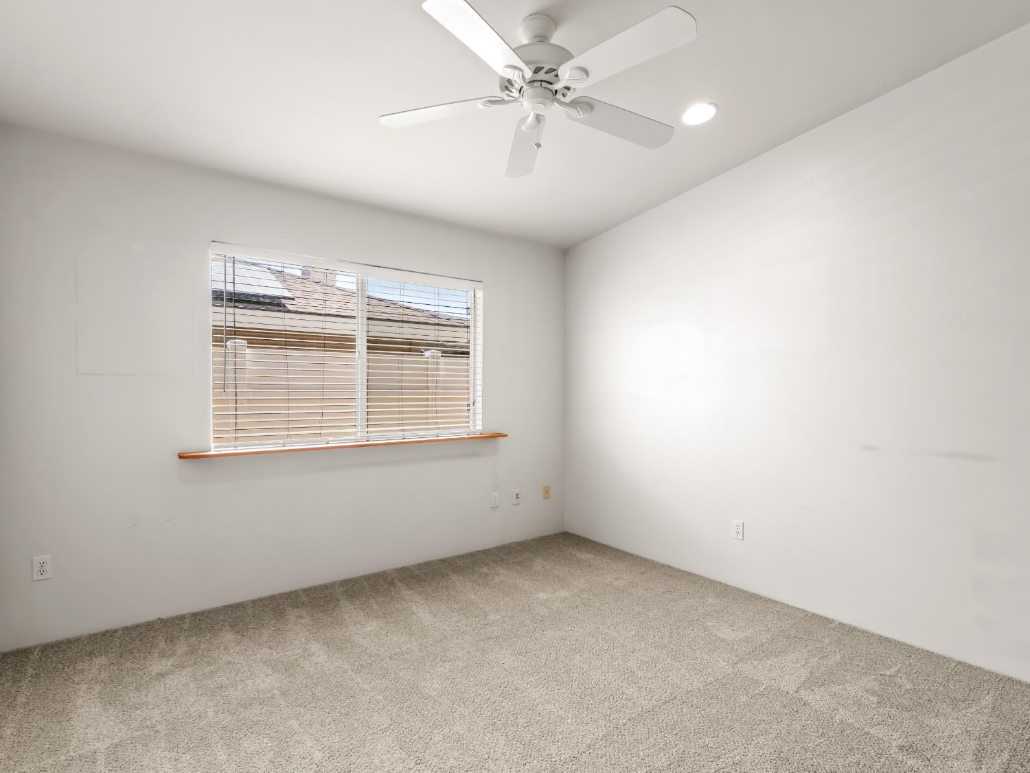 333 Terrace Hill Ave, Bakersfield, CA 93308