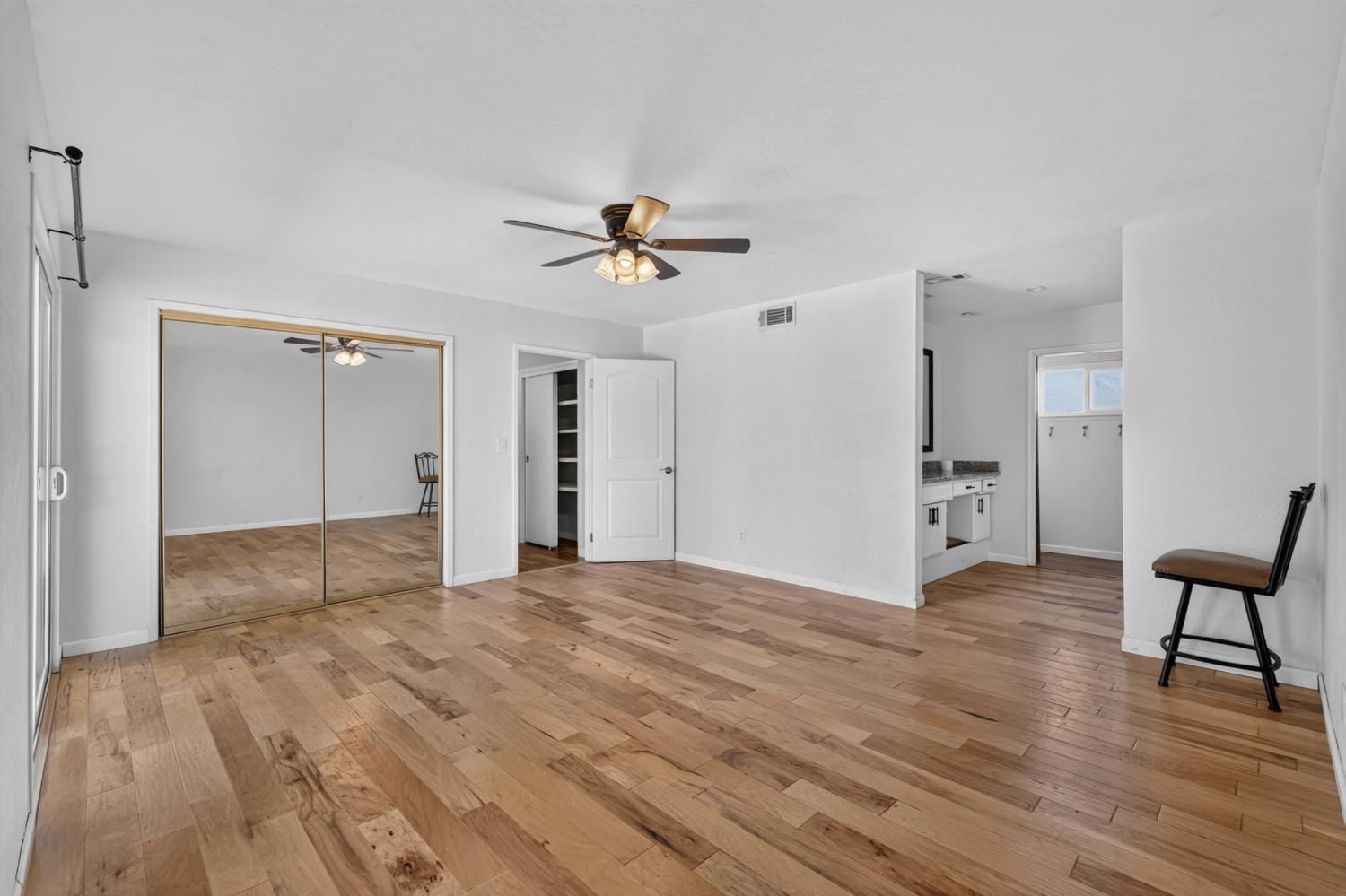 421 Shannon Ave, Madera, CA 93637