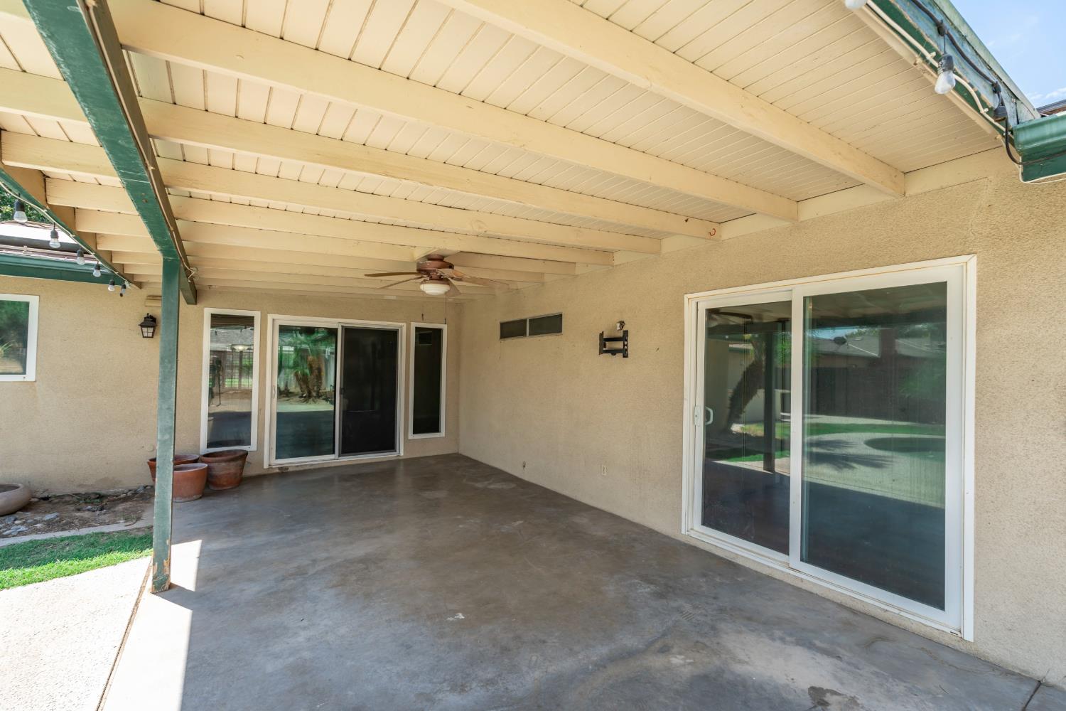 421 Shannon Ave, Madera, CA 93637