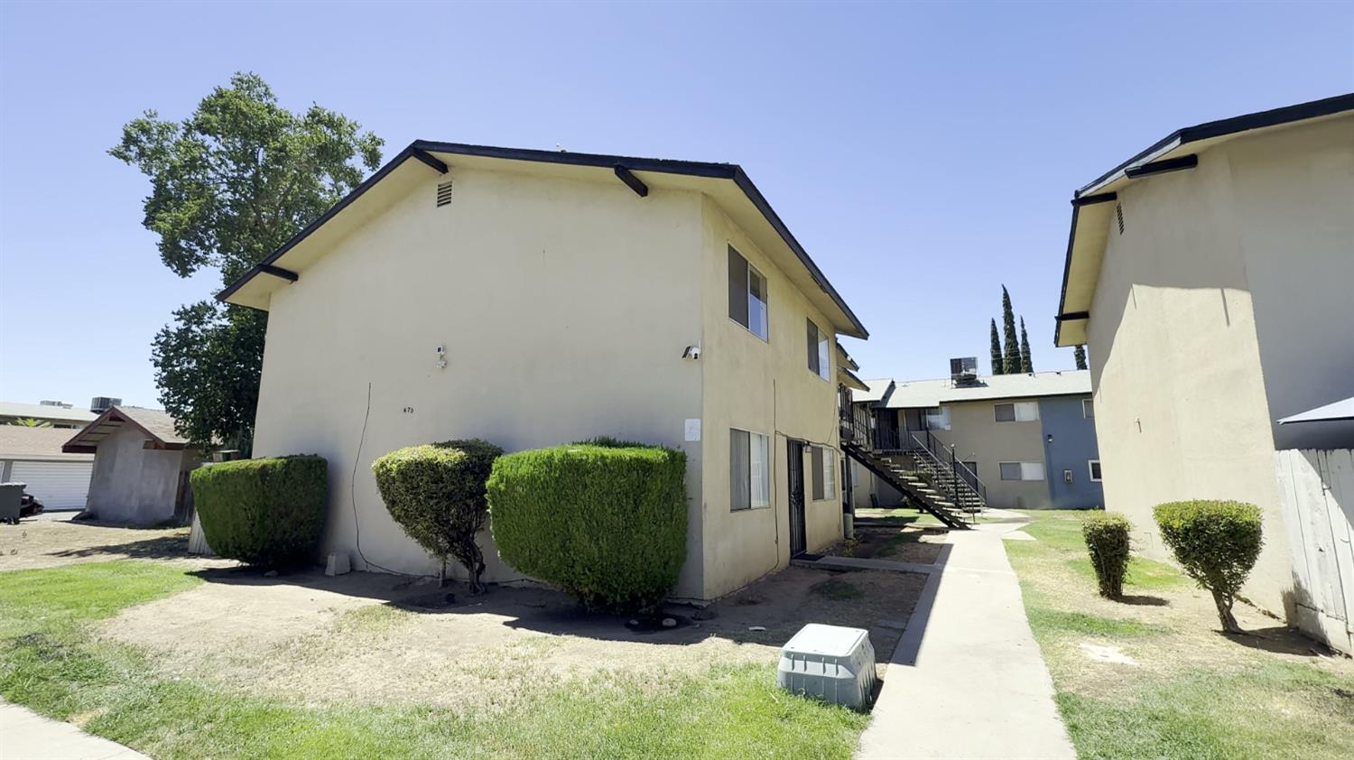 475 N Manila Ave, Fresno, CA 93727