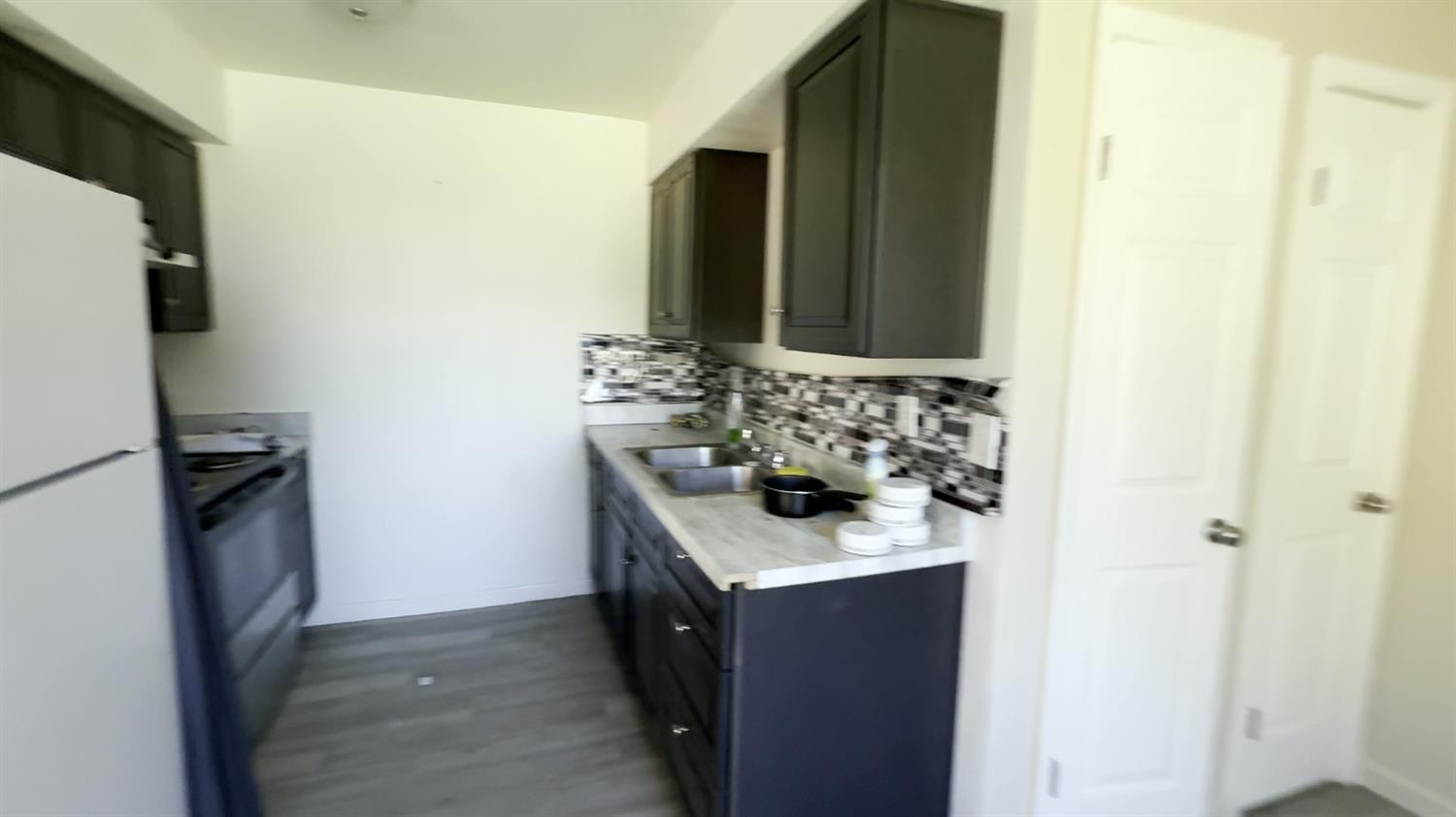 475 N Manila Ave, Fresno, CA 93727