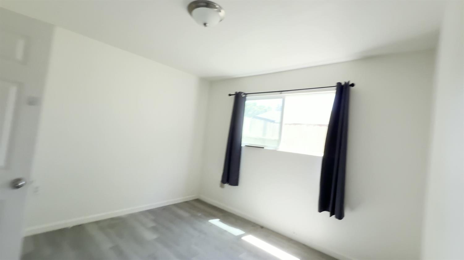 475 N Manila Ave, Fresno, CA 93727