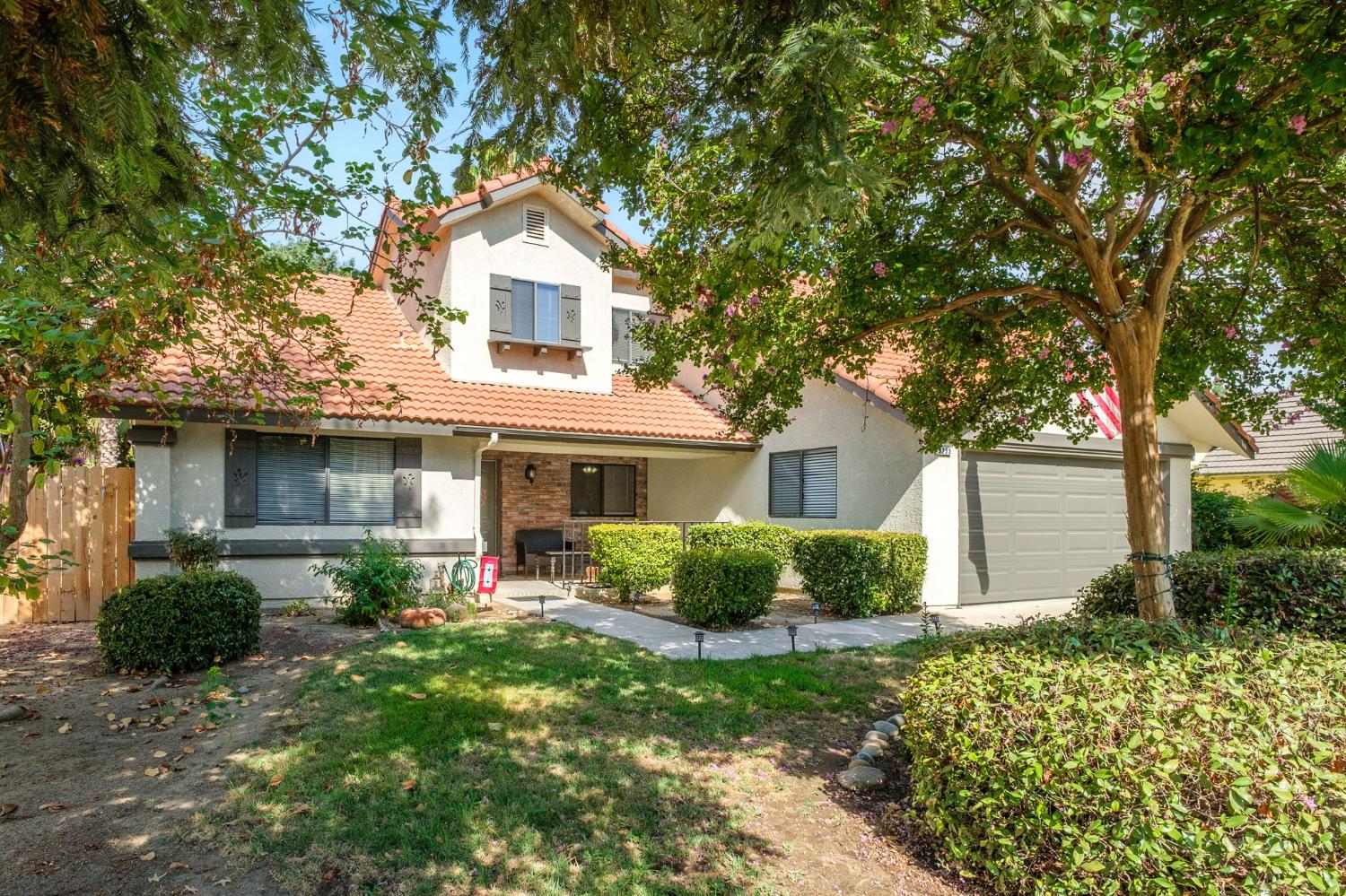 9255 N Recreation Ave, Fresno, CA 93720