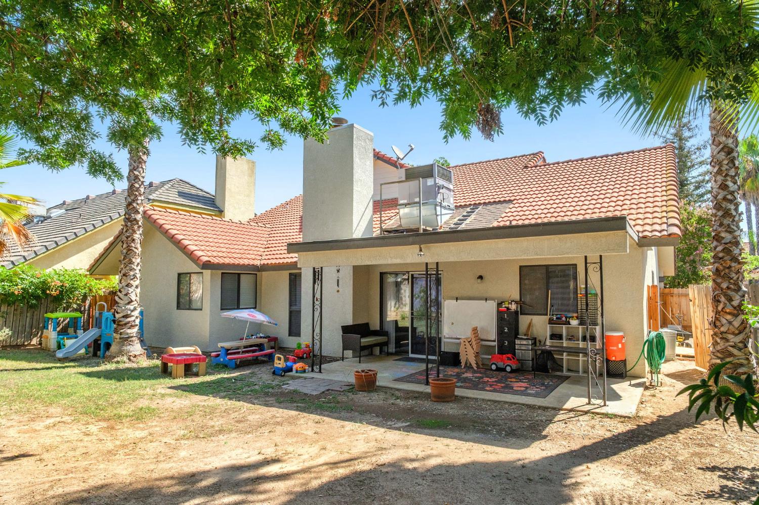 9255 N Recreation Ave, Fresno, CA 93720