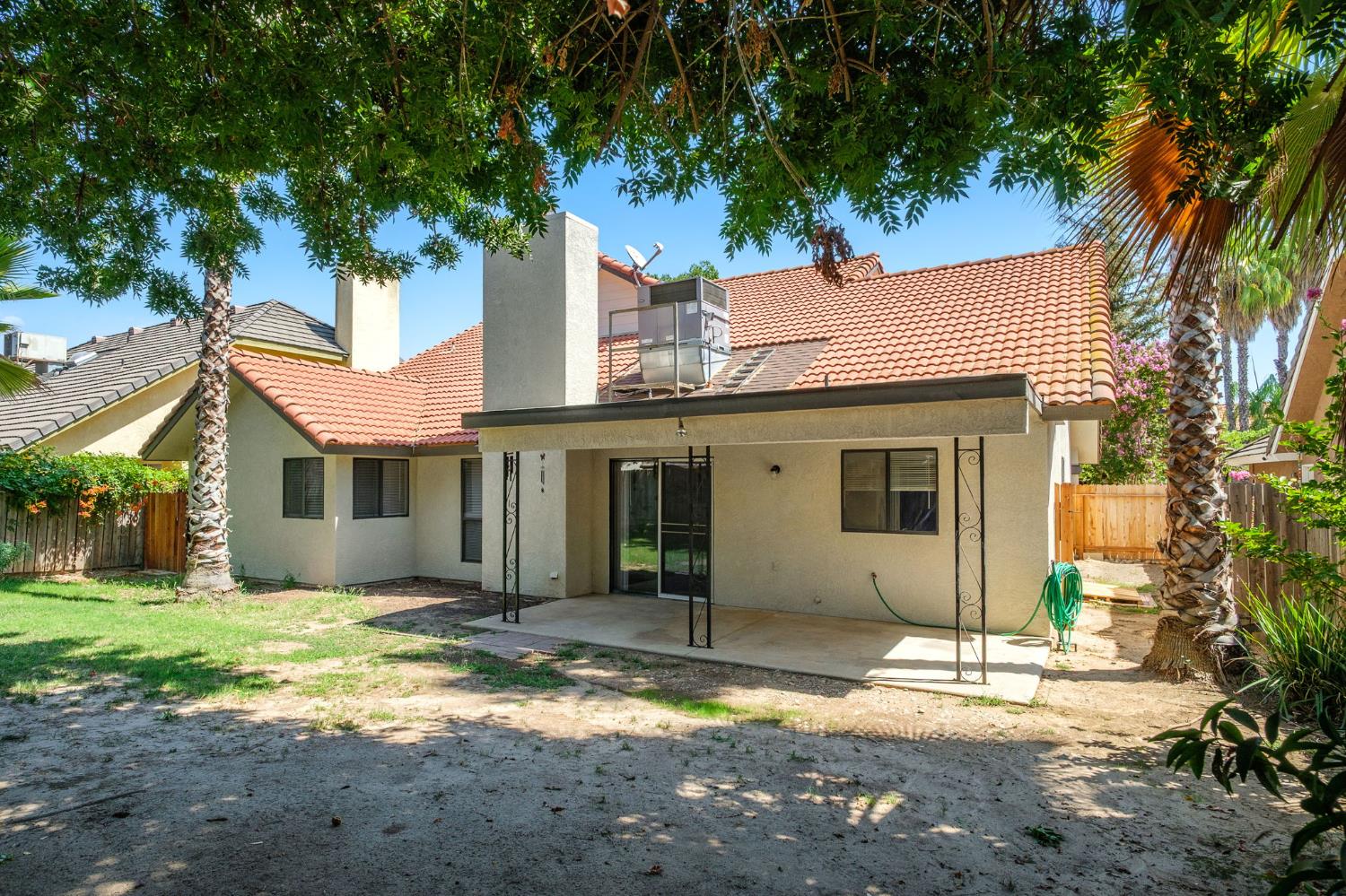 9255 N Recreation Ave, Fresno, CA 93720