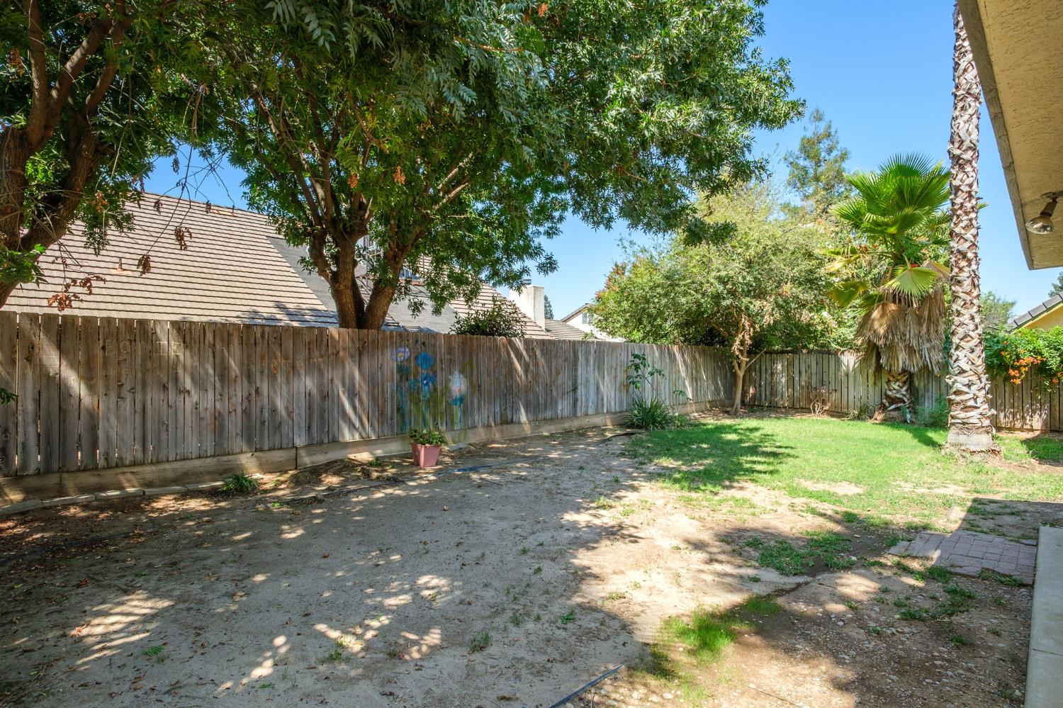 9255 N Recreation Ave, Fresno, CA 93720