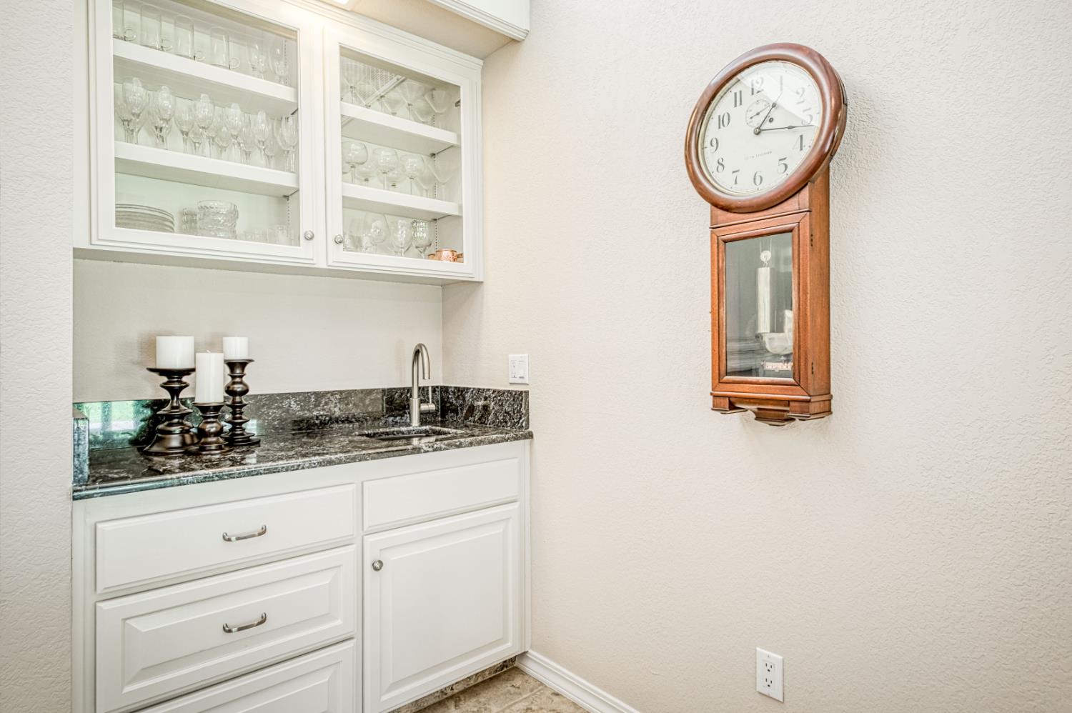 3738 W Minarets Ave, Fresno, CA 93711