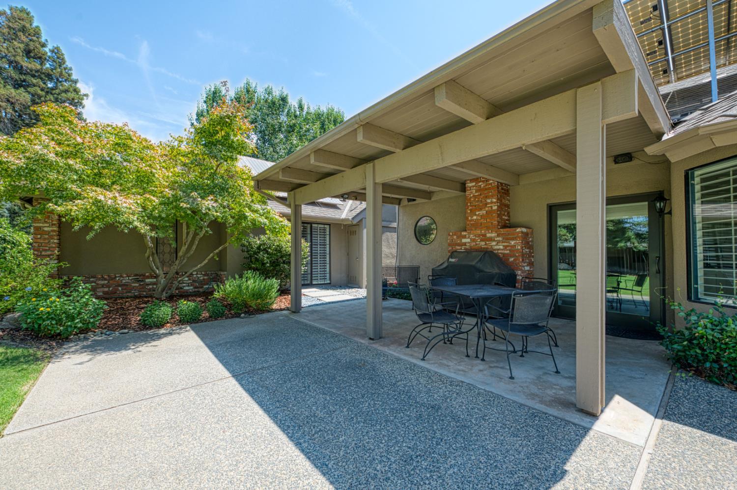 3738 W Minarets Ave, Fresno, CA 93711