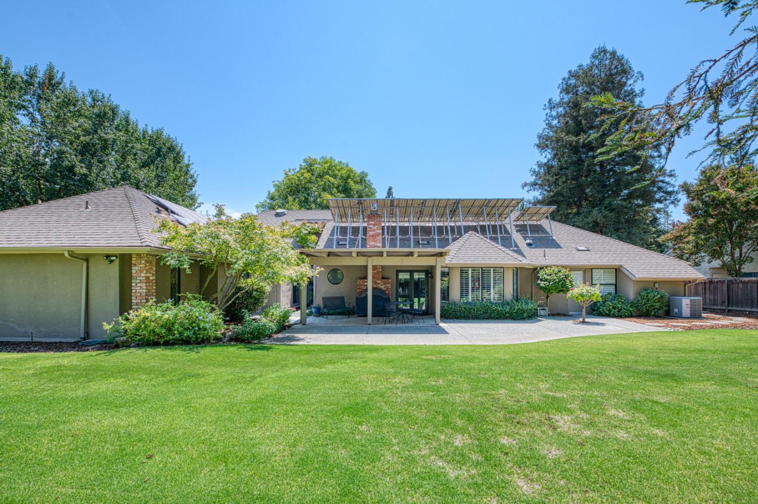 3738 W Minarets Ave, Fresno, CA 93711