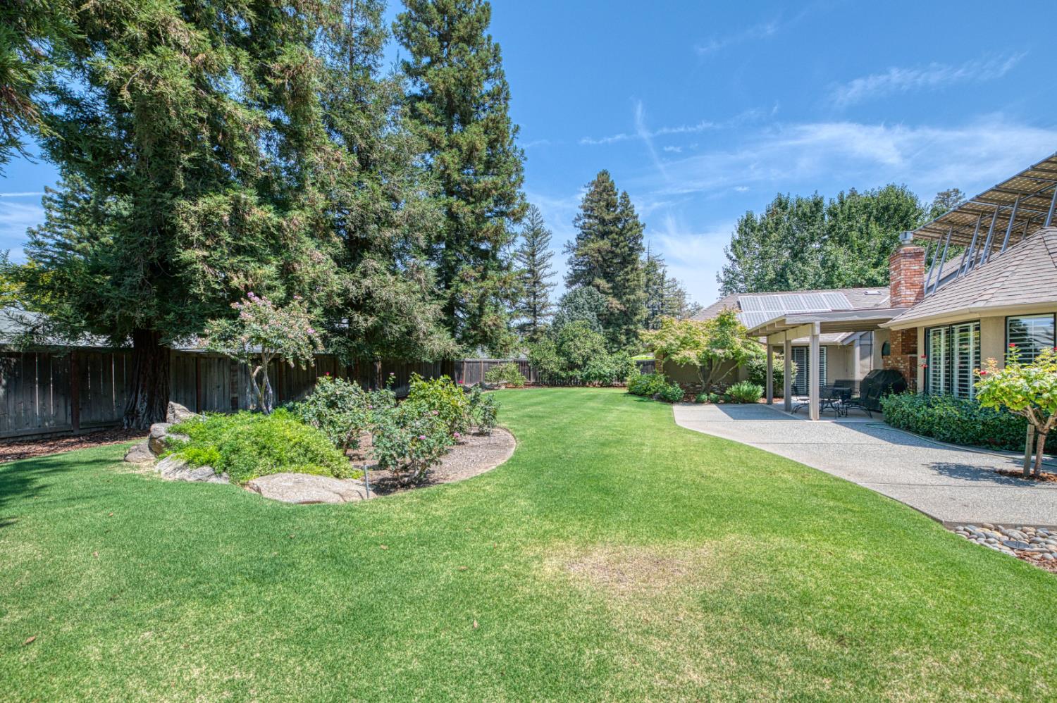 3738 W Minarets Ave, Fresno, CA 93711