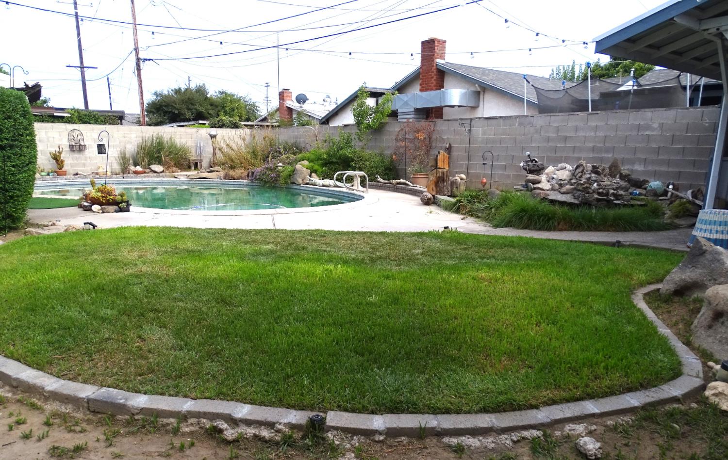 1425 Flint Way, Fresno, CA 93705