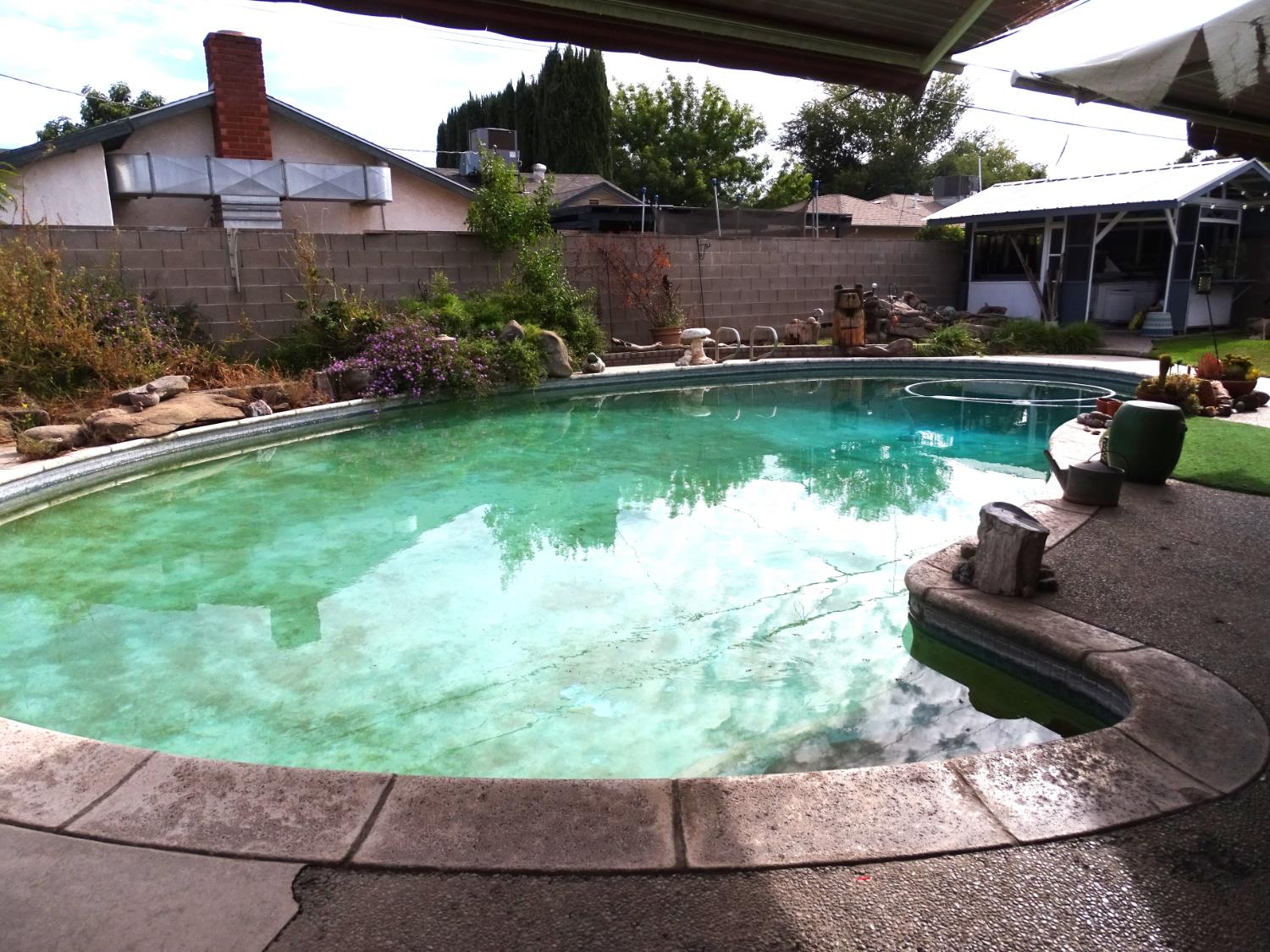 1425 Flint Way, Fresno, CA 93705