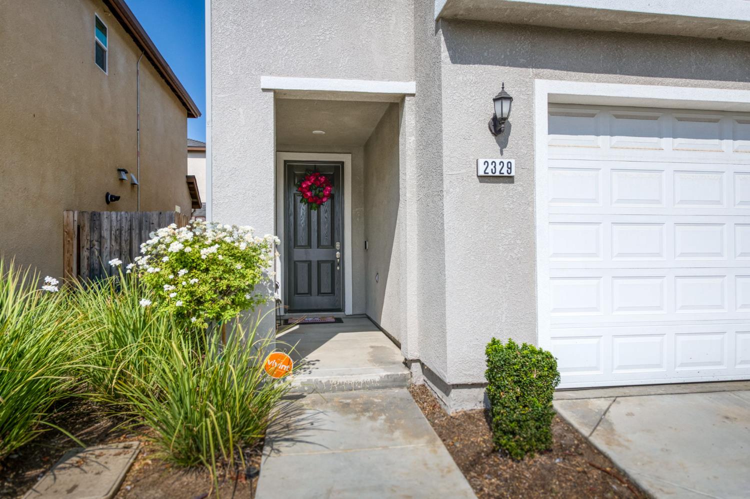2329 N Raleigh Dr, Fresno, CA 93727