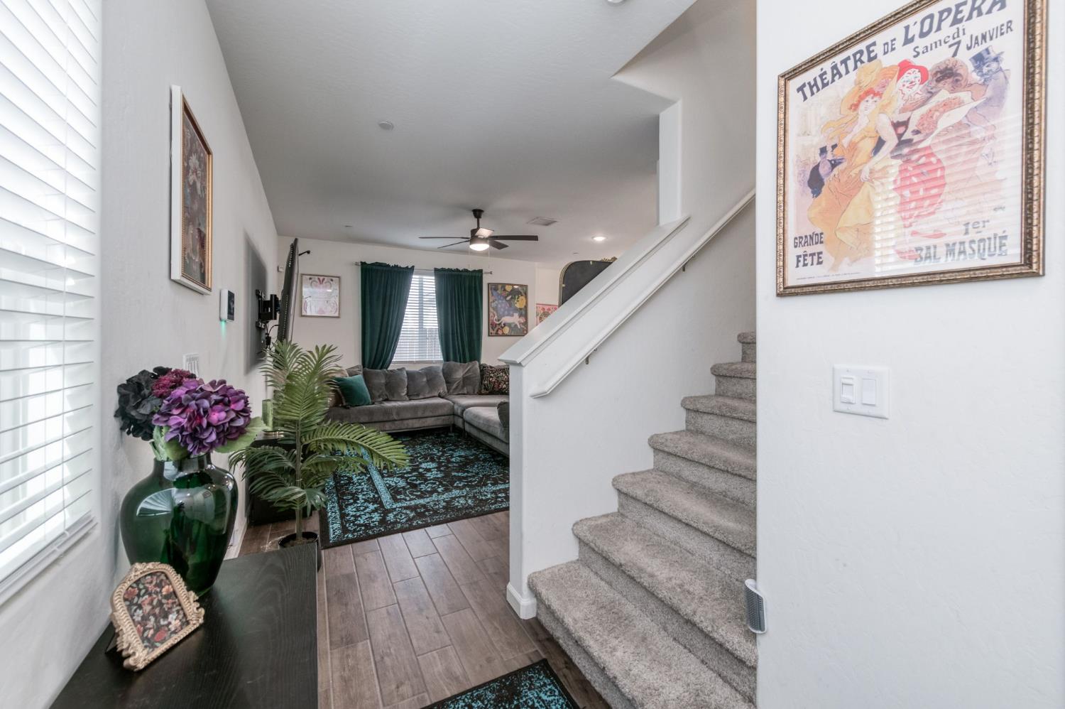 2329 N Raleigh Dr, Fresno, CA 93727