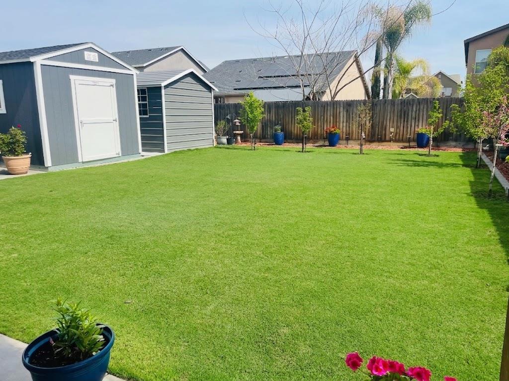 2121 Descanso Ave, Clovis, CA 93619