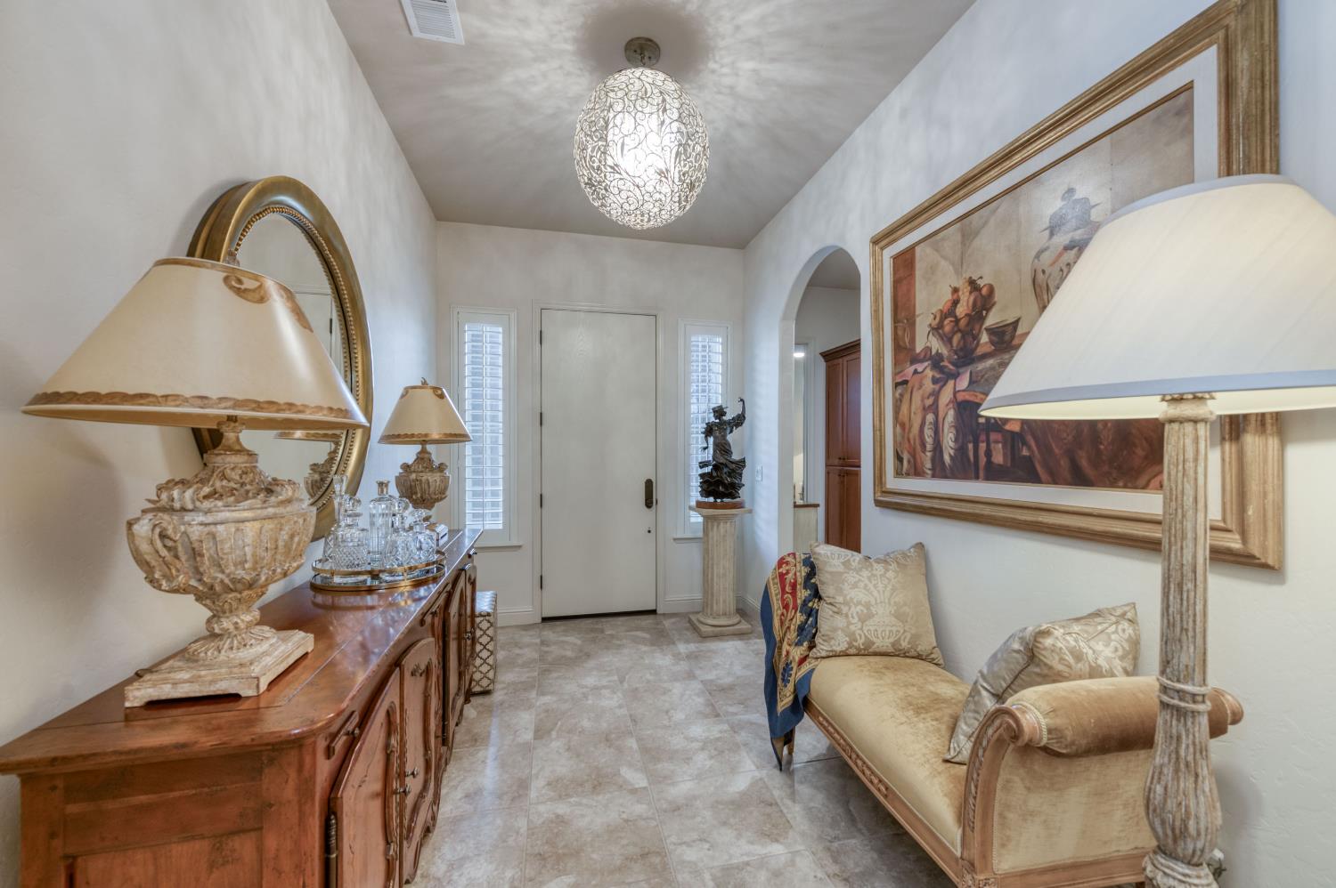 1557 E Via Estrella Dr, Fresno, CA 93730