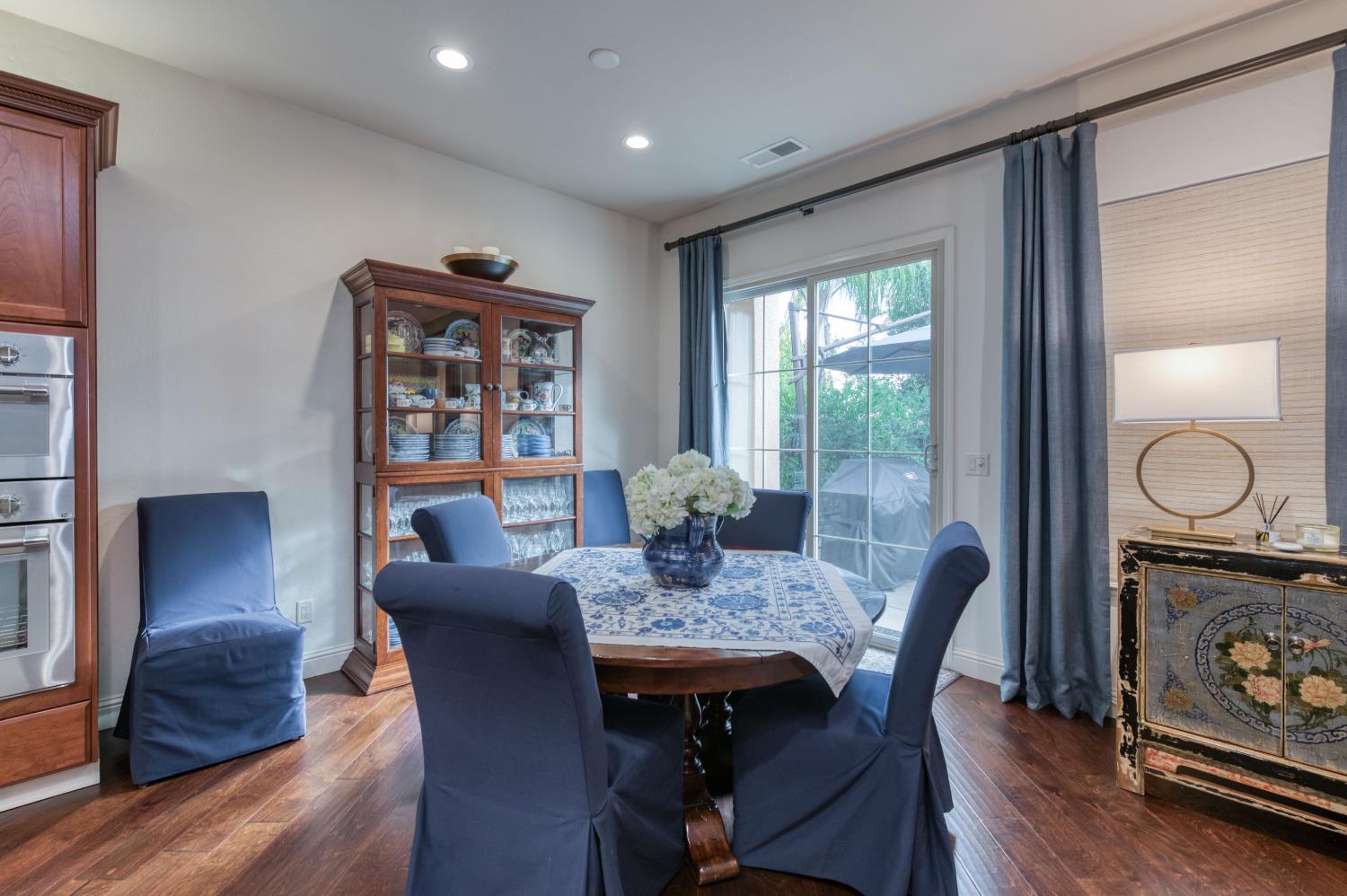 1557 E Via Estrella Dr, Fresno, CA 93730