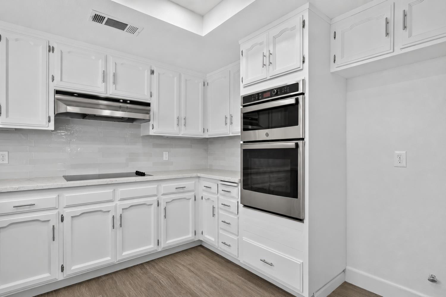 1657 Willow Ave, Clovis, CA 93612
