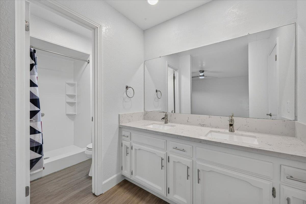 1657 Willow Ave, Clovis, CA 93612